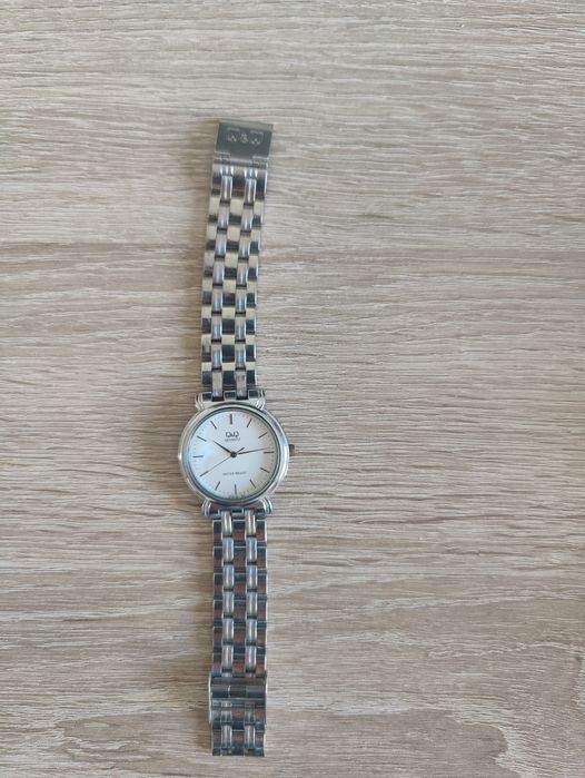 Ceas Q&Q Quartz in stare foarte buna