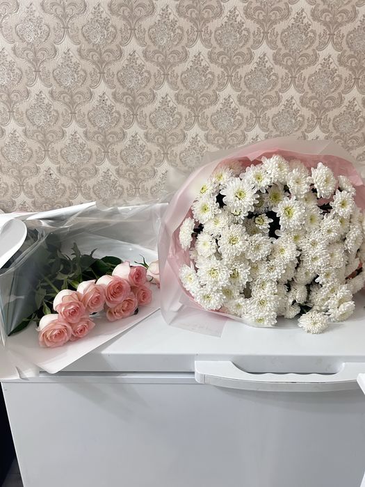 Букеты пышные свежие