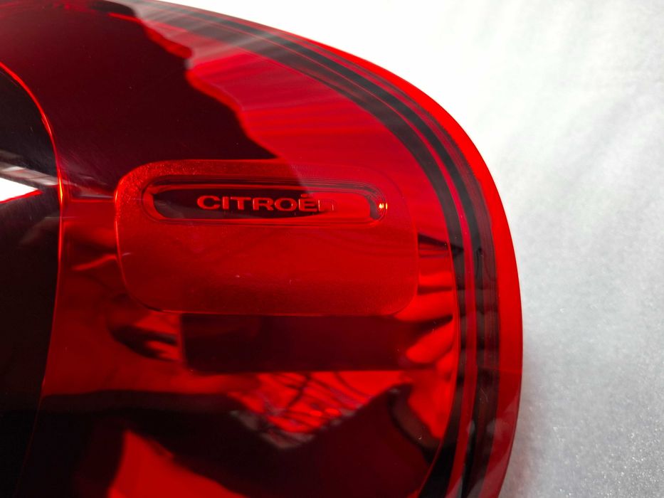 98122/57480 Нов Оригинален Десен Стоп Citroen C3 2016-