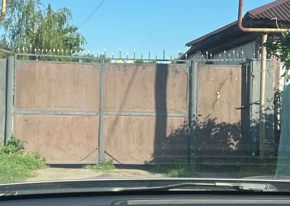 Продам ворота  целиком