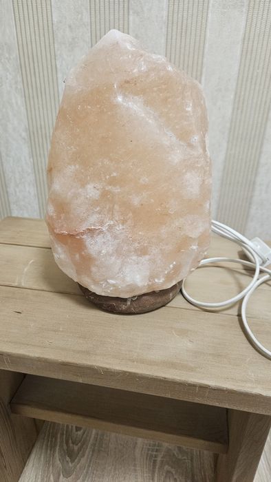 Лампа соляная гималайская соль
