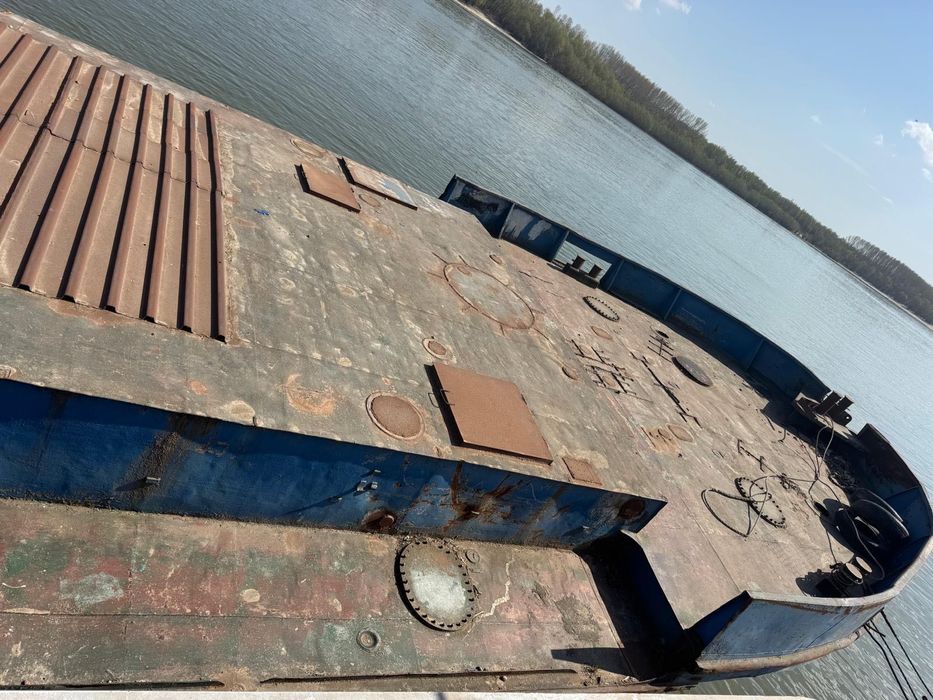 Ponton de acostare /Construcție plutitoare