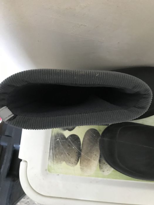 Резиновые сапоги