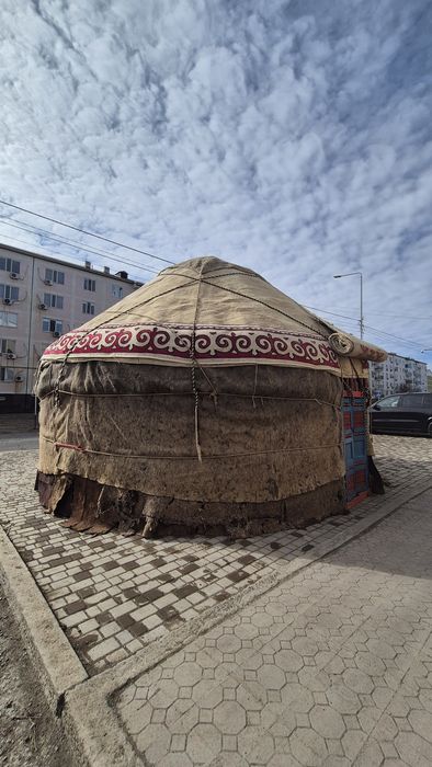 Старинная Юрта/Көне Киіз үй