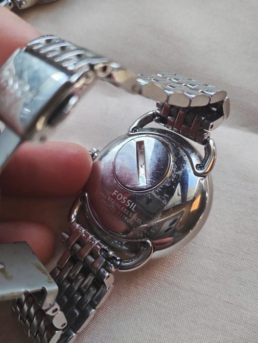 Оригинални часовници Seiko, Citizen, DKNY, Armani, Fossil