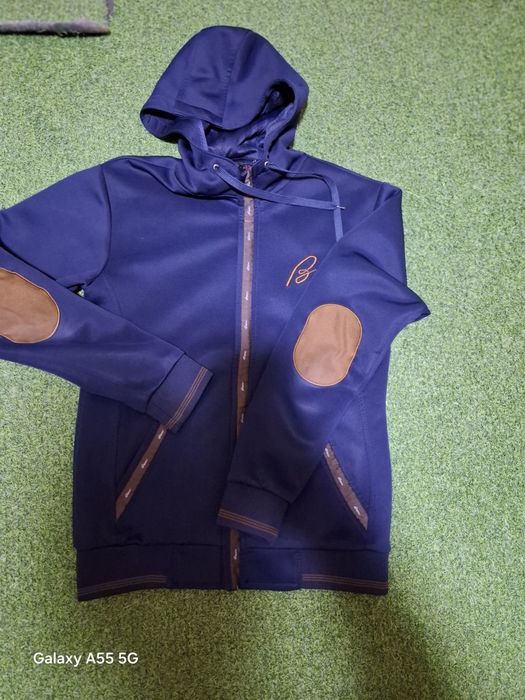 Kurtka spartifka vetrovkalar