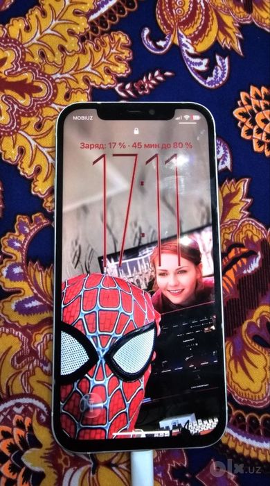 Iphone 12 128/100 usilinniy aybi krishka bn ekran alishgan