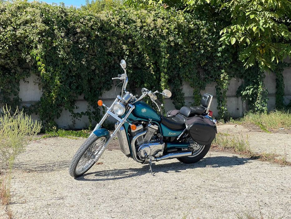 Suzuki Intruder VS 600 GL