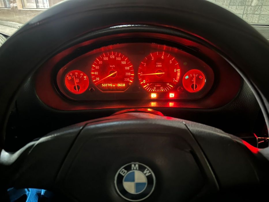 Продам BMW E36 в хорошем состоянее