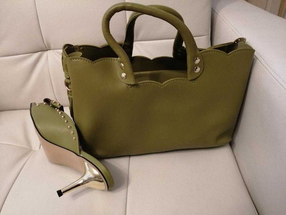 Нови дамска чанта+обувки–комплект