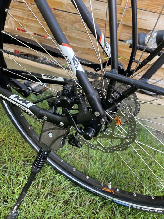 Bicicleta KTM Avenza Trekking