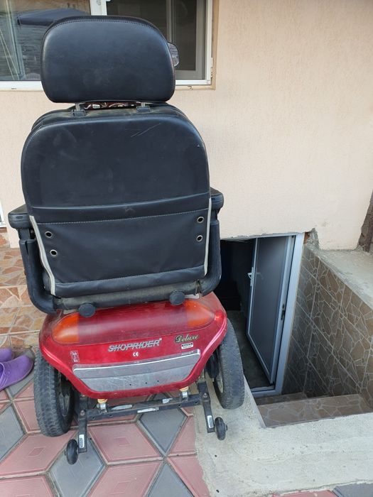 Vand Scuter electric