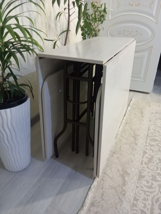 Стол книжка 2 штук