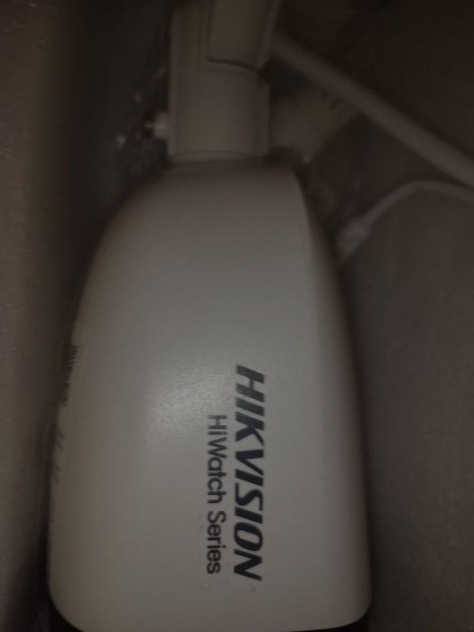 Camera supraveghere hik vision