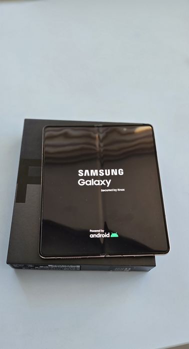 Samsung Z fold 4 256 12 gb
