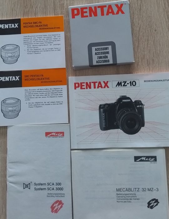 Camera foto Pentax MZ-10 și accesorii