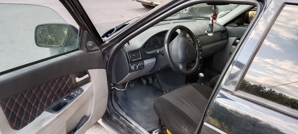 Продам приору на ходу