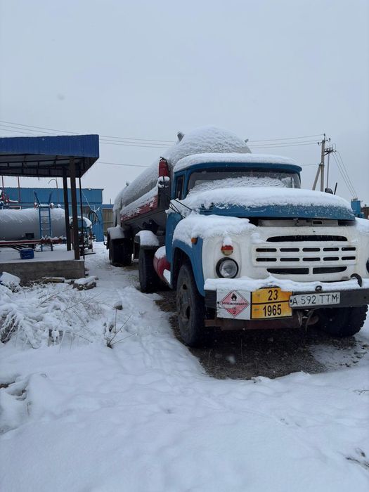 Газовоз  ЗИЛ 130