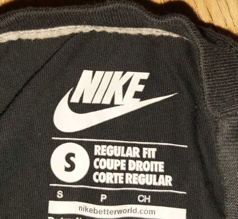 Nike Мъжка Тениска - Размер S