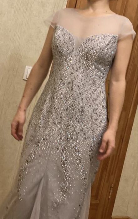 Вечернее платье 44