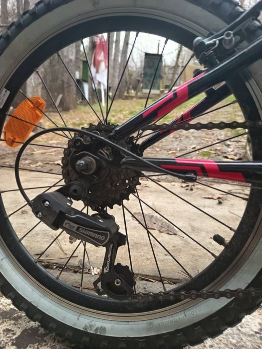 Детски велосипед без рамка.