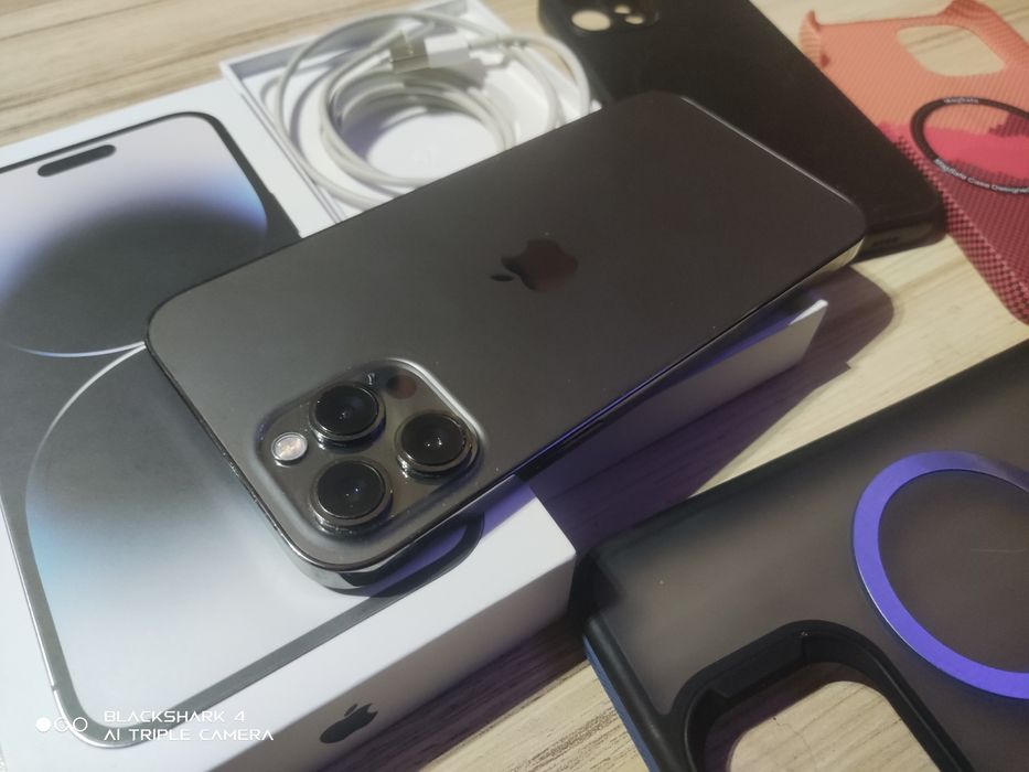 iPhone 12 Pro Max  128.продава/бартер