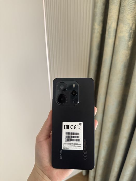 Срочно продаю телефон Xiaomi Redmi Note 14