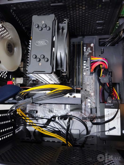Продам комплект B550 M K + R5 3600x + RX 6600 + 1tb WD Black sn850x