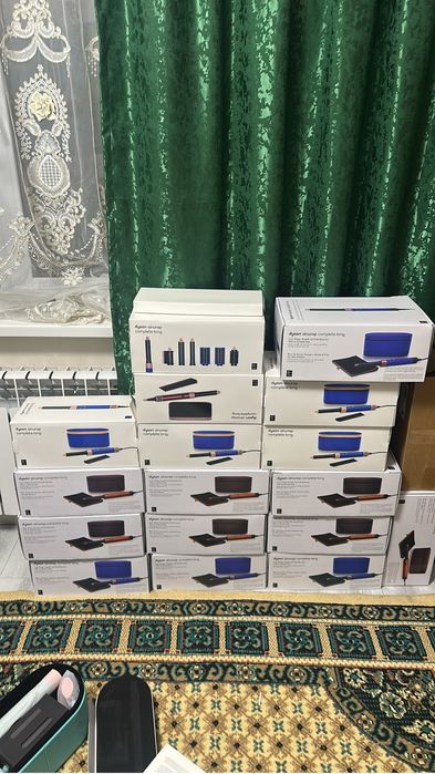 Продам новый Dyson hs05 made in UK