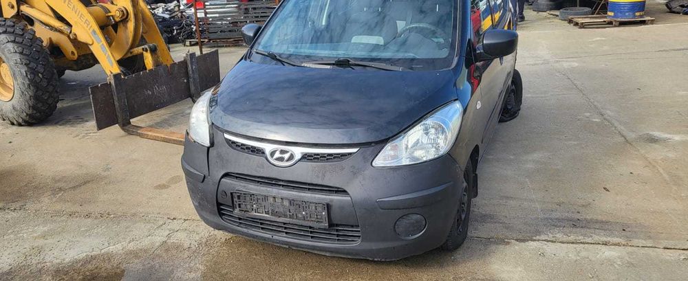 Dezmembrez Hyundai I10 -  cod motor: G4HG / cod culoare: BG