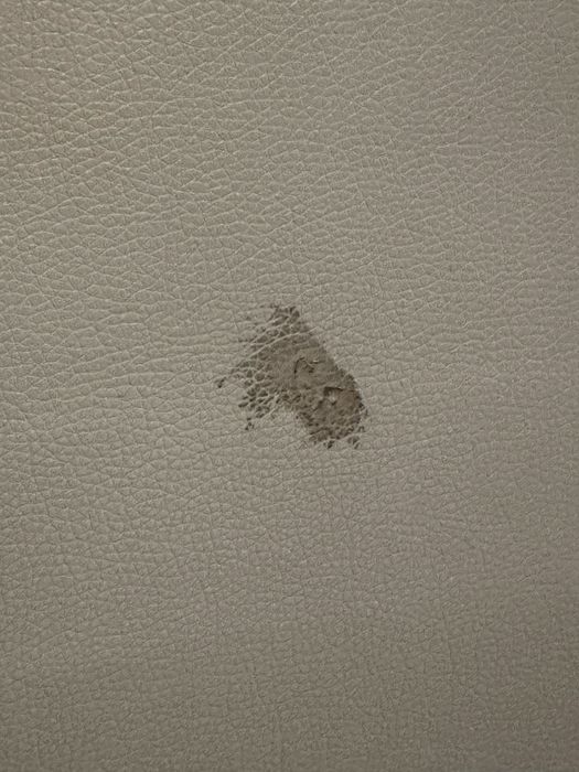 Голям, удобен диван за дневна