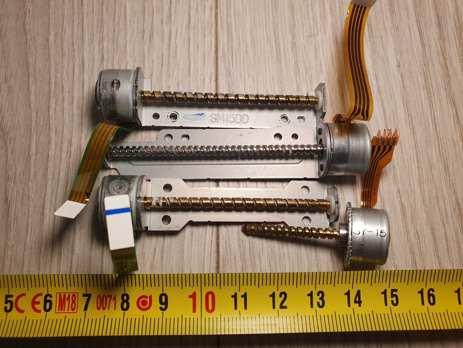 4 mini motare stepper pas cu pas DIY Arduino CD player