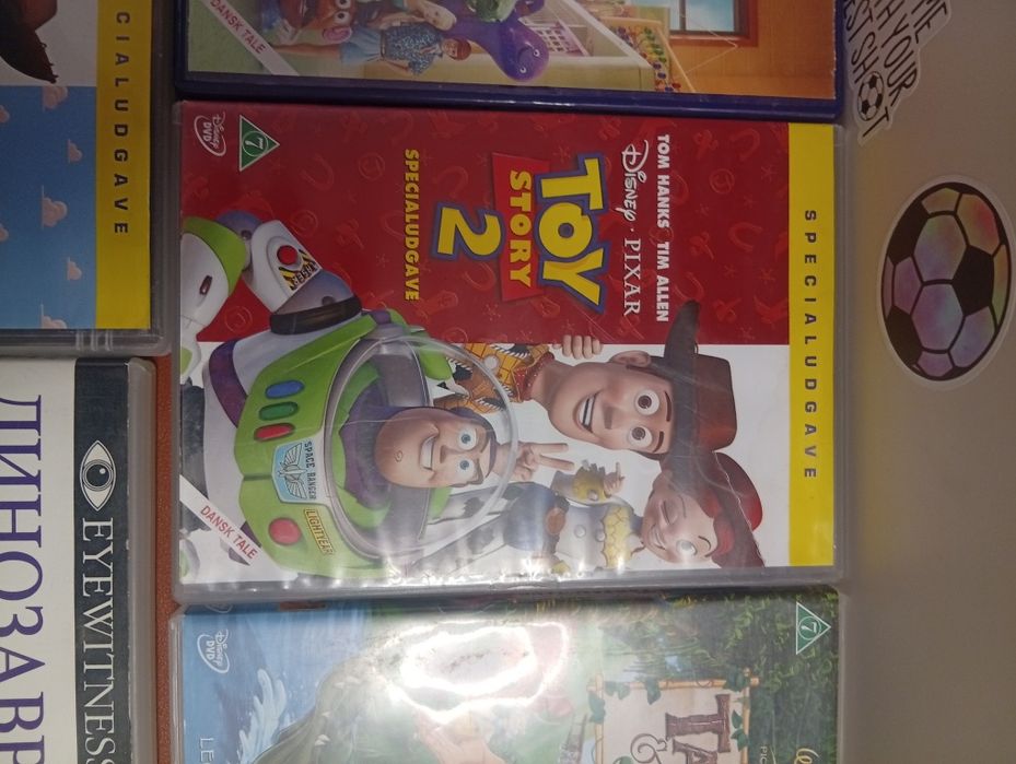 DVD films        Toy story 1,2,3//OP/Динозаври