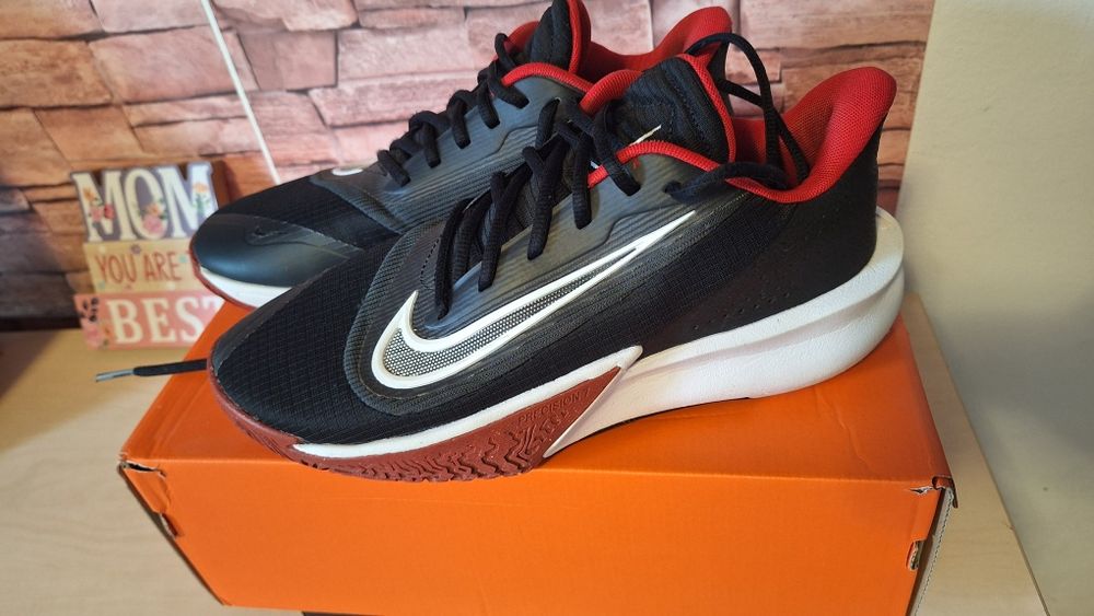 Adidasi Nike Precision VII