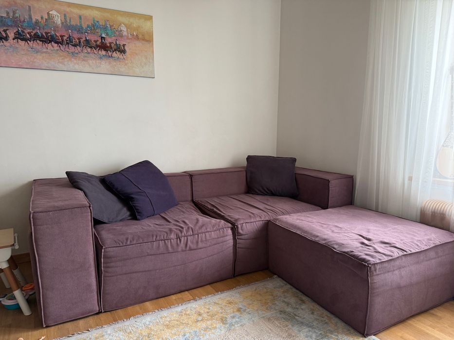 Большой диван для зала трансформер