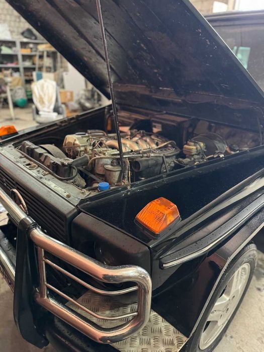 Срочно продается MERCEDES BENZ 290CD.