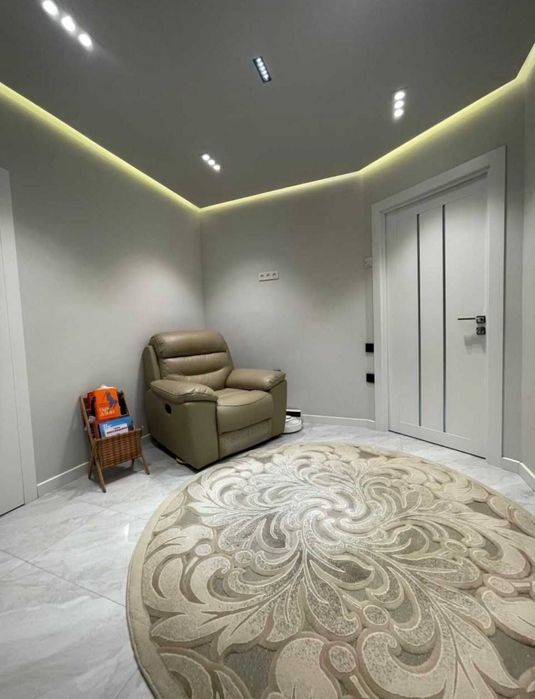 Квартира 2х комнат 62м2 на Ц-2 на против TRILLIANT! Продажа! Торг СНУ