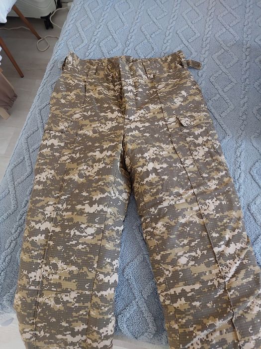 Военная одежда продам.новое