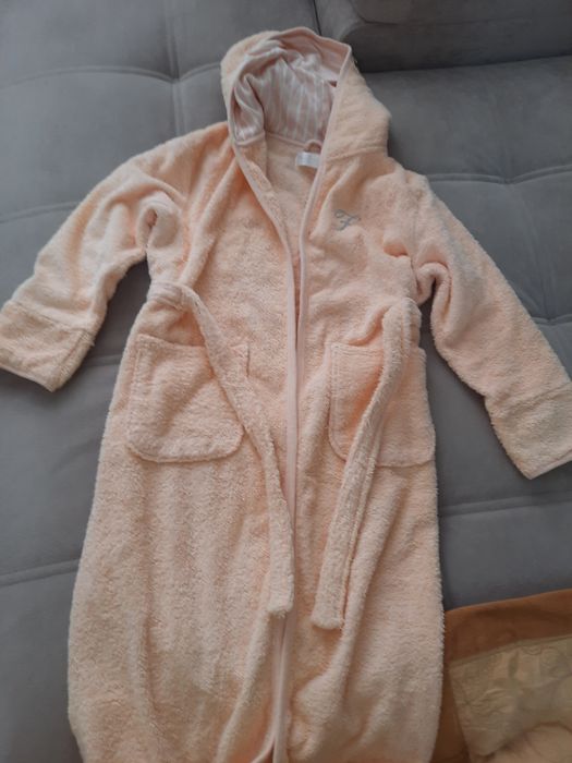 Платье на девочку