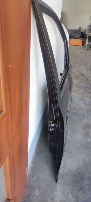 Usa dreapta fata volkswagen vw caddy an 2008 cod culoare C9Z