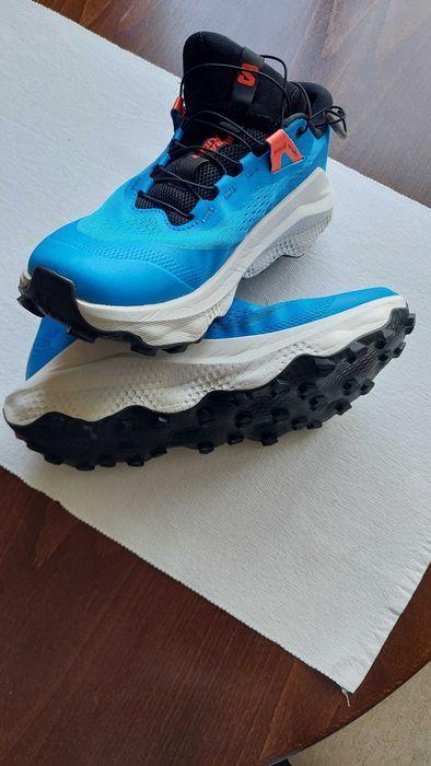 Salomon Ultraglide 3