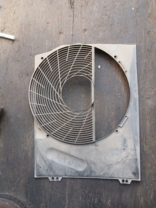 Диффузор Мерседес 124