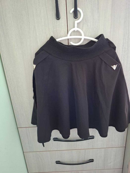 продается школьная юбка