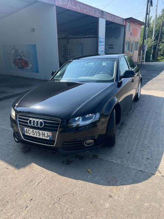 Vând audi A4 2009