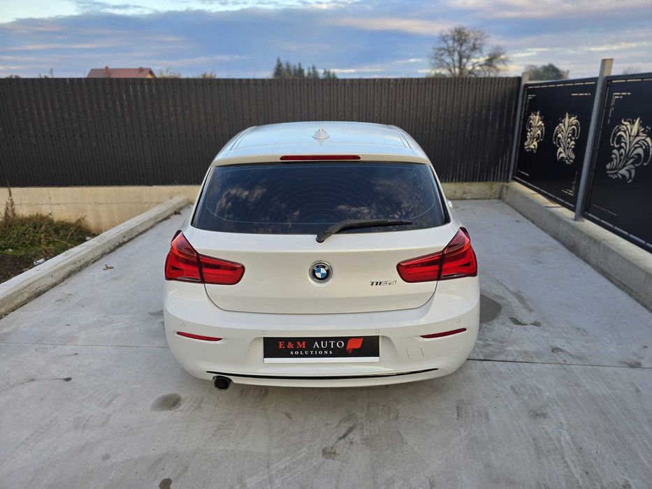 BMW Seria 1 116d EfficientDynamics Edition Sport Line
