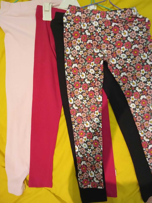 5 комплекта момиче 5-6  г.- 20 лв.