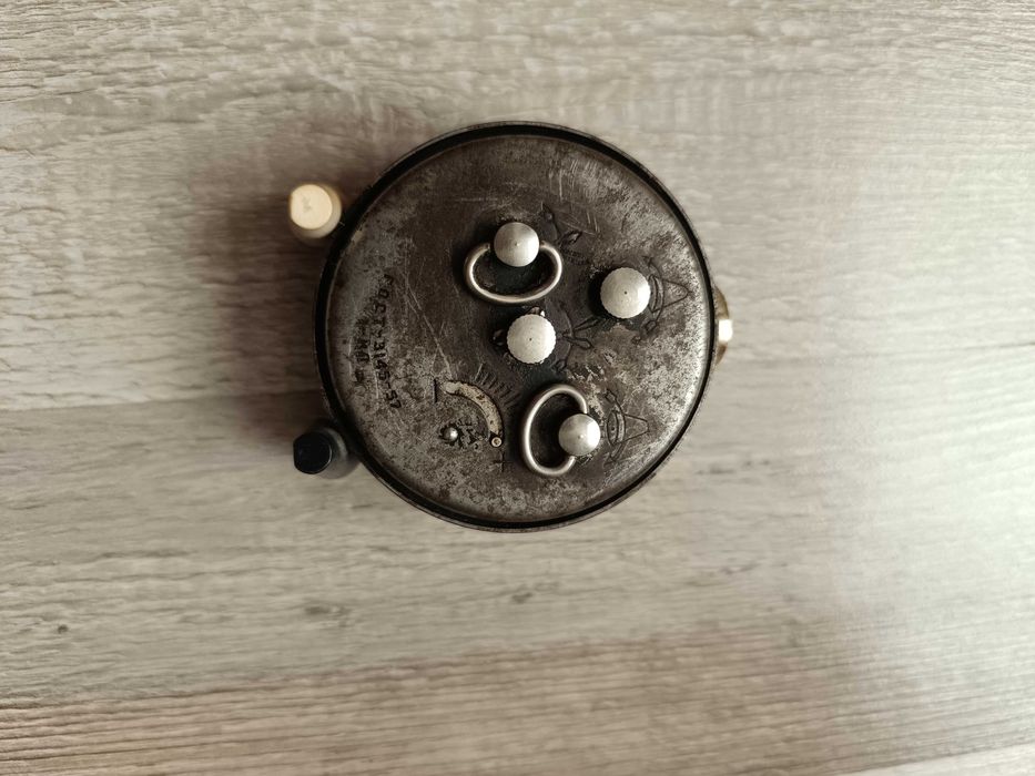 Часовник  " SLAVA "