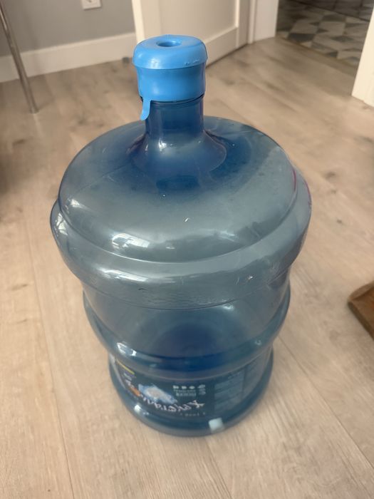 Бутылка для воды 19 л