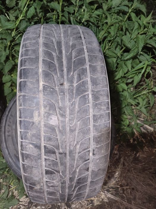 2 шины 225×55R17 2шт.215×55R17