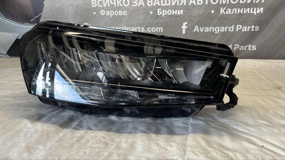 Skoda Fabia 3 десен фар